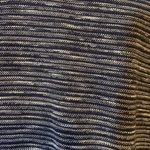 ORVIS Classic Navy Three Button Collar Shirt, XXL - Picture 4 of 7